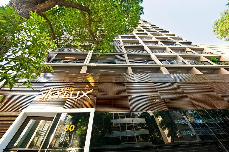 Skylux 1811 | Piscina no Rooftop, Academia, Metrô