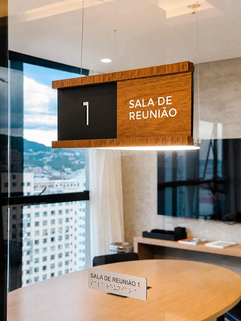 Skylux 1811 | Piscina no Rooftop, Academia, Metrô