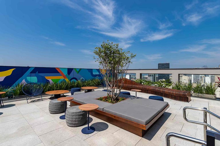 Skylux 1811 | Piscina no Rooftop, Academia, Metrô